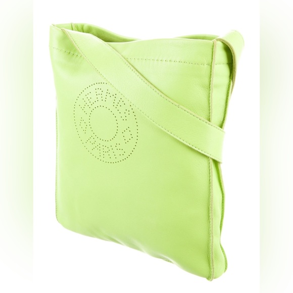 Authentic HERMES Milo Lambskin Clou De Selle Pouch in Hot Green! - Picture 2 of 6